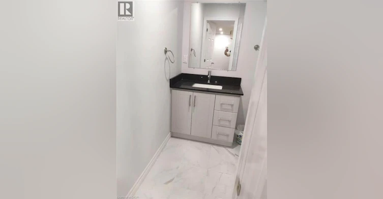 Lower-389 Tealby Crescent, Waterloo, ON, N2J 0A1 - 7