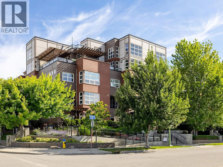 407-700 Martin Avenue, Kelowna, BC, V1Y 6V3