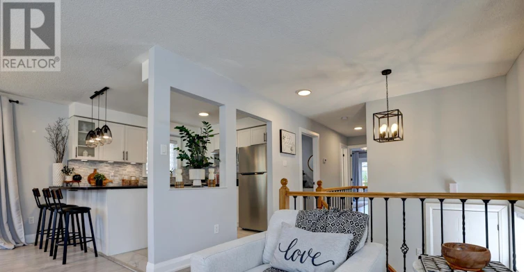 72 Donald Crescent, Wasaga Beach, ON, L9Z 1E3 - 5