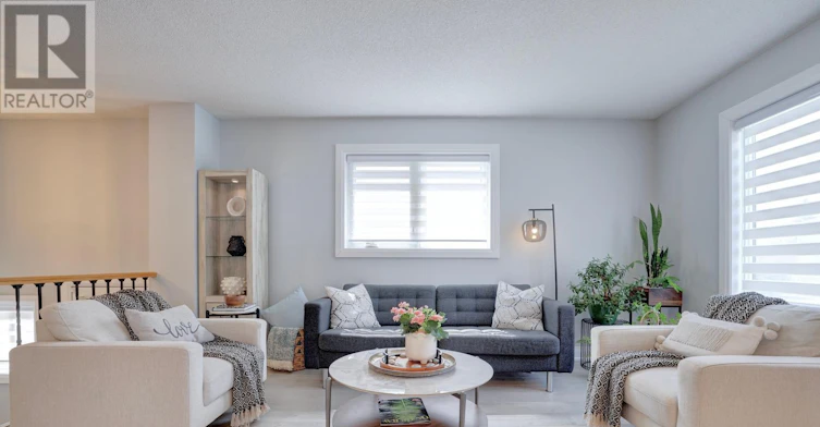 72 Donald Crescent, Wasaga Beach, ON, L9Z 1E3 - 2