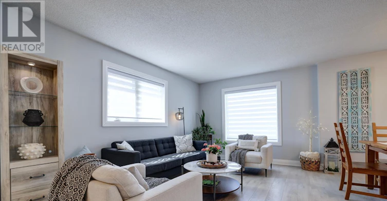 72 Donald Crescent, Wasaga Beach, ON, L9Z 1E3 - 3
