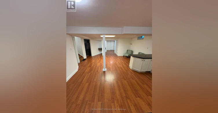 BSMT-48 Londonderry Drive, Hamilton, ON, L9K 1P7 - 2