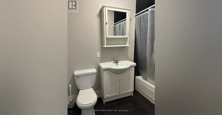 SECOND FLR 2-378 College Street, Toronto, ON, M5T 2N9 - 19