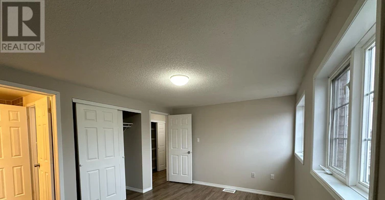 253 Dunsmore Lane N, Barrie, ON, L4M 7A4 - 11