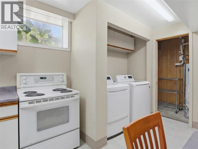 355 Pemberton Terrace, Kamloops, BC, V2C 1T2 - 16