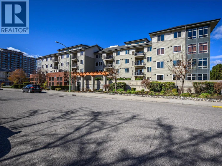 211-2142 Vasile Road, Kelowna, BC, V1Y 6H5 - 2
