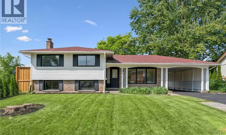 299 Dale Crescent