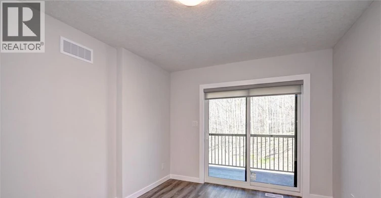 G11-118 Gravel Ridge Trail, Kitchener, ON, N2E 0B8 - 5