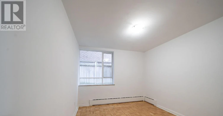 110-77 Erskine Avenue, Toronto, ON, M4P 1Y5 - 2