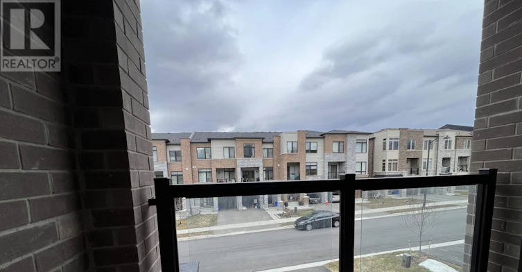 251 Vivant Street, Newmarket, ON, L3X 0K9 - 20