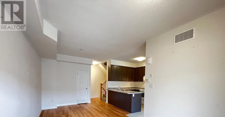 251 Vivant Street, Newmarket, ON, L3X 0K9 - 6