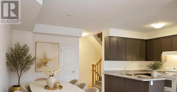 251 Vivant Street, Newmarket, ON, L3X 0K9 - 5