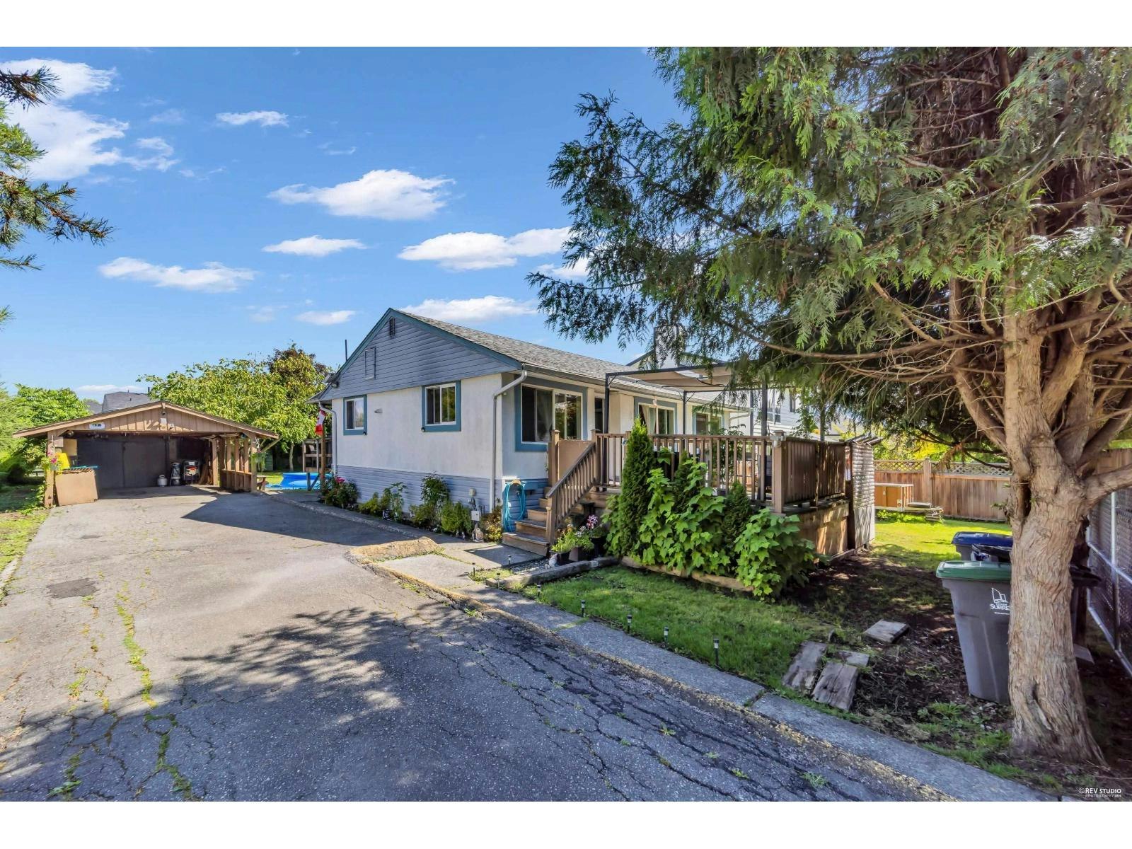 12587 113 Avenue, Surrey, BC, V3V 3M1