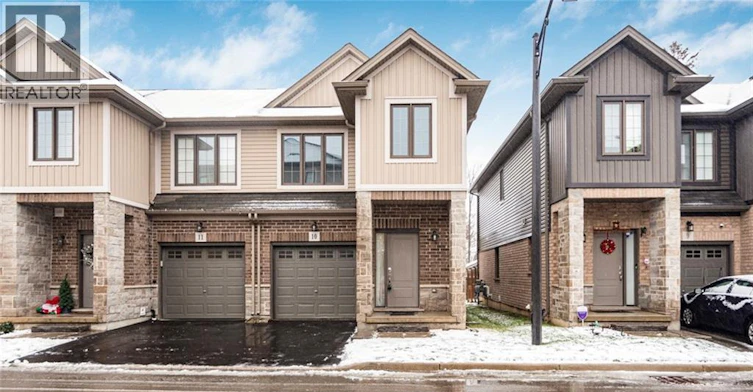 10-377 Glancaster Road, Hamilton, ON, L9G 0G4