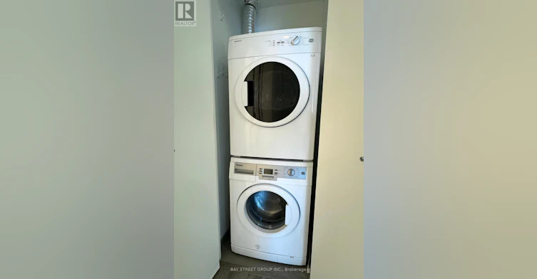2805-45 Charles Street, Toronto, ON, M4Y 1S2 - 10