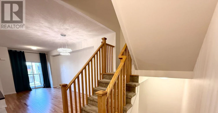 137 Bravo Lane, Newmarket, ON, L3Y 4V9 - 6