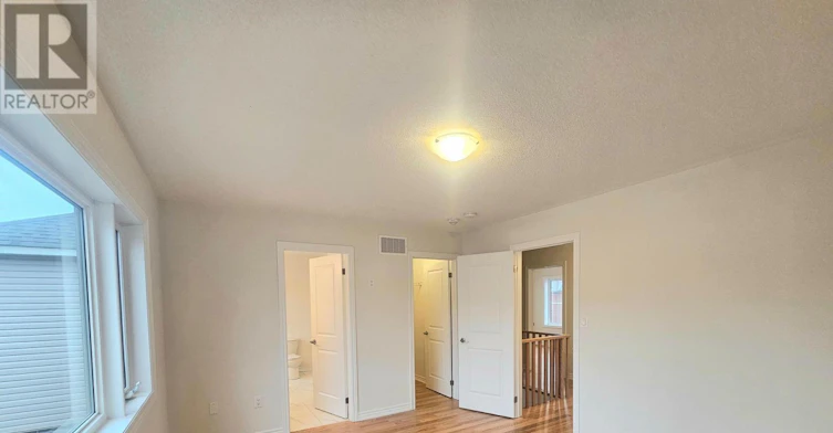 22 Hylton Drive, Barrie, ON, L9S 2Z8 - 6