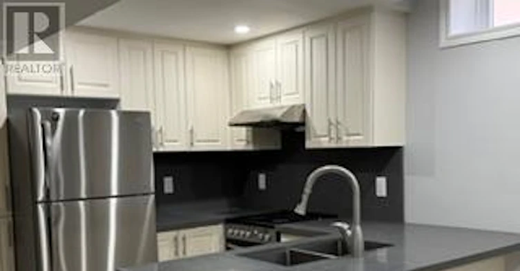 BSMT-930 Silversmith Drive, Mississauga, ON, L5V 1E9 - 5