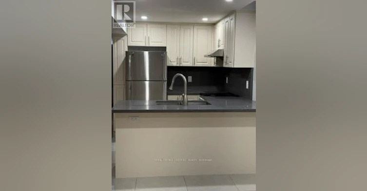 BSMT-930 Silversmith Drive, Mississauga, ON, L5V 1E9 - 4