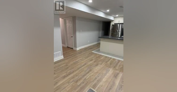 BSMT-930 Silversmith Drive, Mississauga, ON, L5V 1E9 - 18