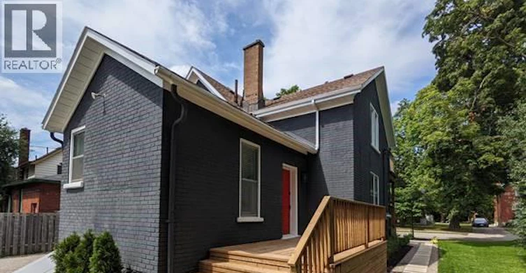 2-229 Wellington Street N, Kitchener, ON, N2H 5K6 - 5