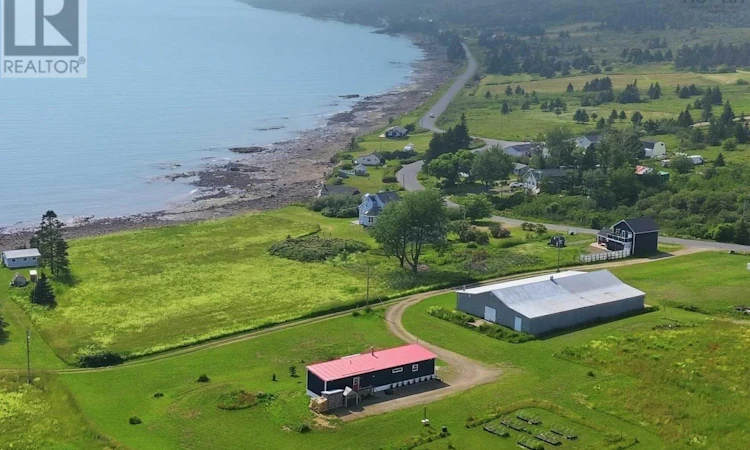 1474 Cape Split Road