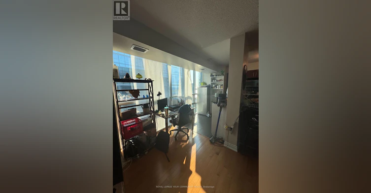 3806-30 Grand Trunk Crescent, Toronto, ON, M5J 3A4 - 9