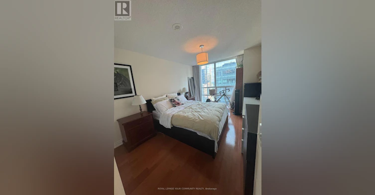 3806-30 Grand Trunk Crescent, Toronto, ON, M5J 3A4 - 11