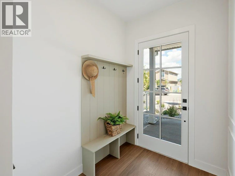 387 Chardonnay Avenue, Oliver, BC, V0H 1T4 - 9