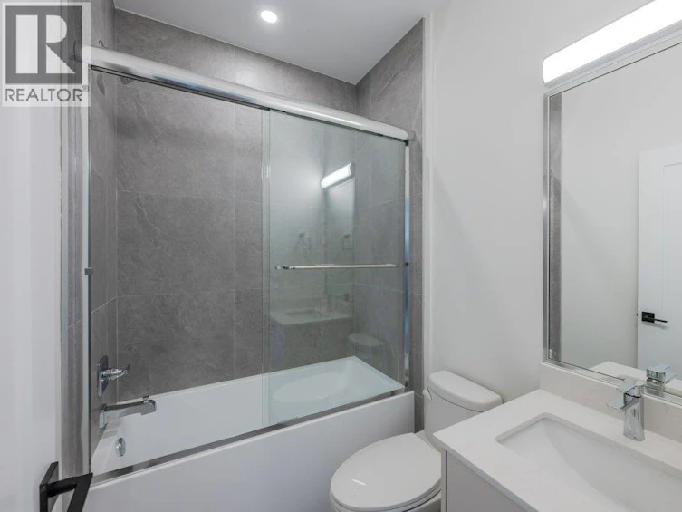 395 Chardonnay Avenue, Oliver, BC, V0H 1T4 - 34