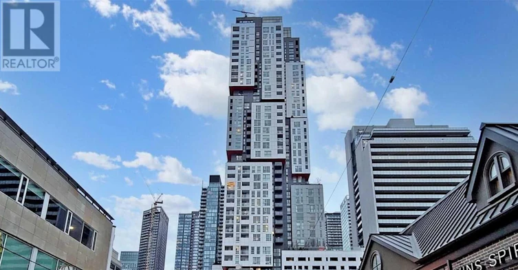 613-318 Richmond Street W, Toronto, ON, M5V 0B4