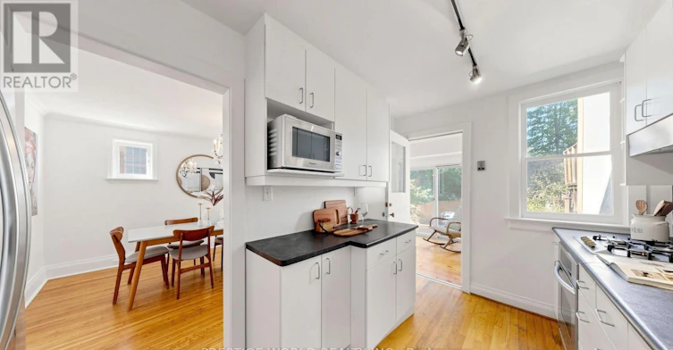 290 Jedburgh Road, Toronto, ON, M5M 3K6 - 13