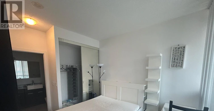 702-770 Bay Street, Toronto, ON, M5G 1N6 - 12