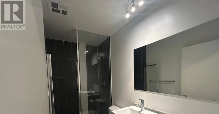 702-770 Bay Street, Toronto, ON, M5G 1N6 - 14