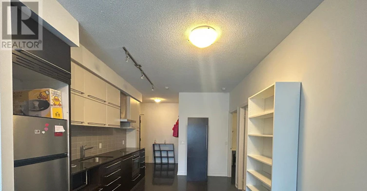 702-770 Bay Street, Toronto, ON, M5G 1N6 - 9