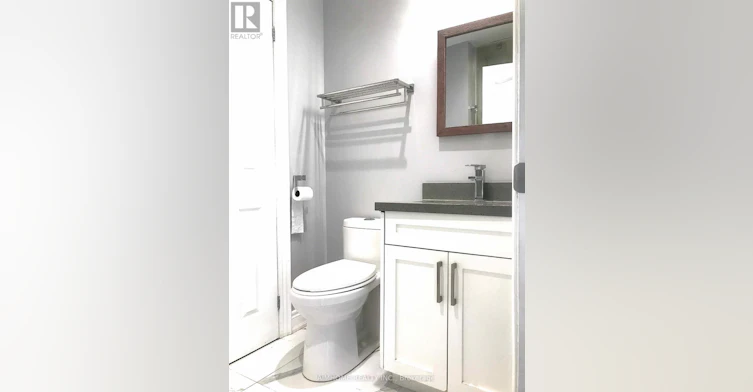 BSMT-10 Portsmouth Road, Vaughan, ON, L6A 3E7 - 4