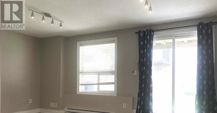 BSMT-10 Portsmouth Road, Vaughan, ON, L6A 3E7 - 3