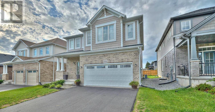 3595 Carolina Court, Fort Erie, ON, L0S 1N0 - 2