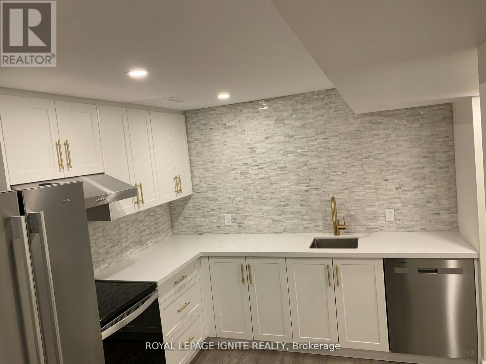 BSMT-79 Linton Avenue, Ajax, ON, L1T 2V5 - 11