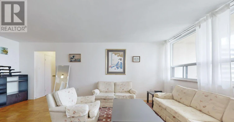 1407-360 Ridelle Avenue, Toronto, ON, M6B 4B4