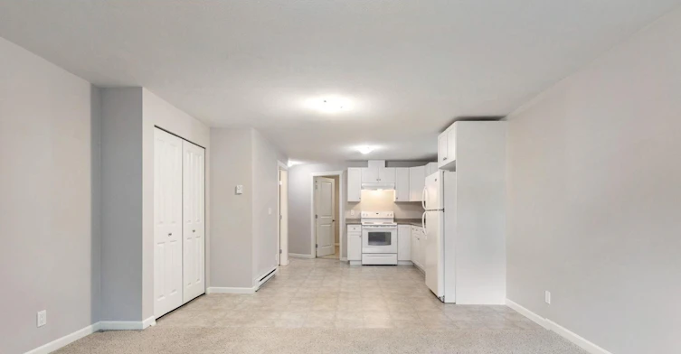 Basement-18864 68 Avenue, Surrey, BC, V4N 5Z9 - 5