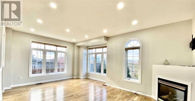 5688 Pegasus Street, Mississauga, ON, L5M 7G2 - 6