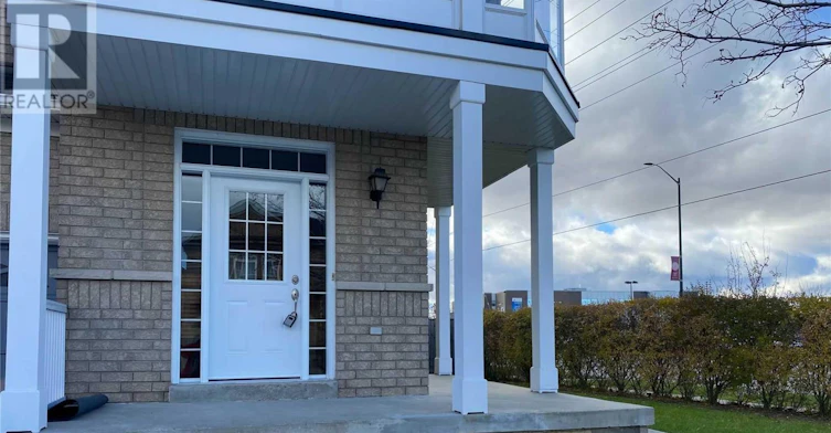 5688 Pegasus Street, Mississauga, ON, L5M 7G2 - 2