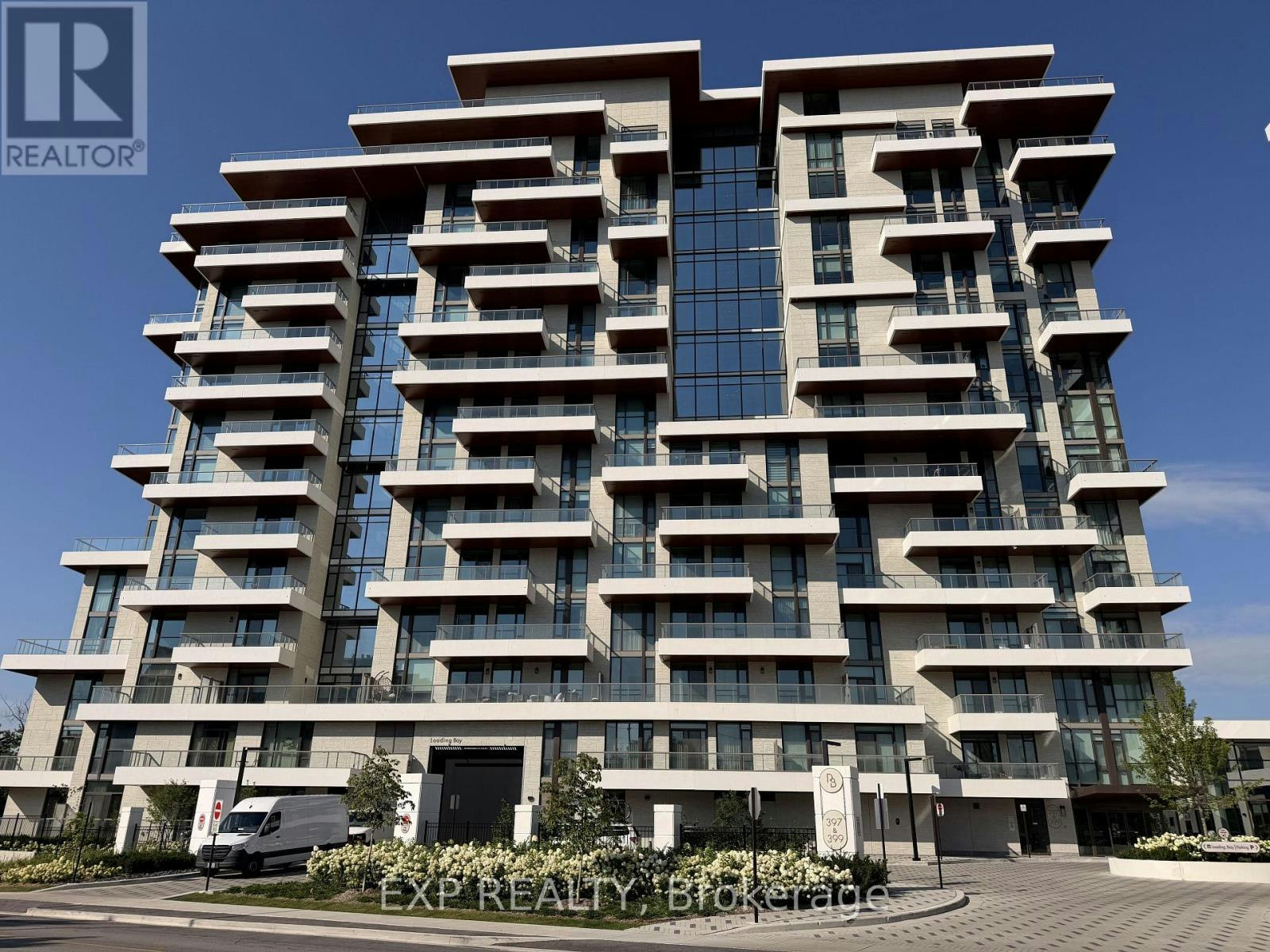 315-399 Royal Orchard Boulevard, Markham, ON, L3T 0H3