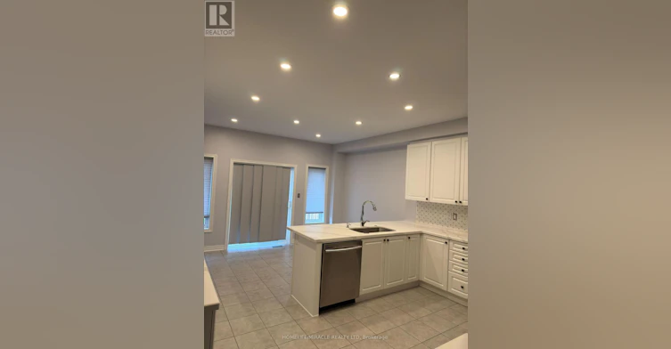 83 Cookview Drive, Brampton, ON, L6R 3V1 - 2