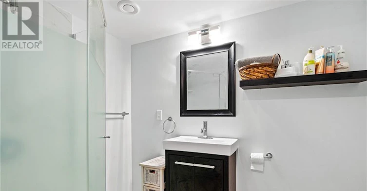 70 Jarrow Road, St. Catharines, ON, L2M 1B6 - 7