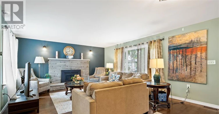 70 Jarrow Road, St. Catharines, ON, L2M 1B6 - 2