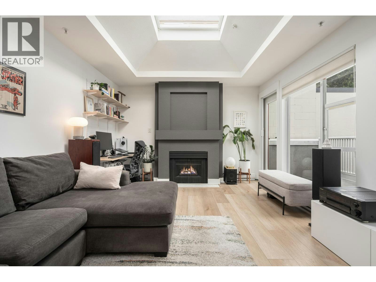 407-1333 W 7th Avenue, Vancouver, BC, V6H 1B8