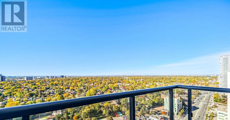 30 Samuel Wood Way, Toronto, ON, M9B 0C9 - 4