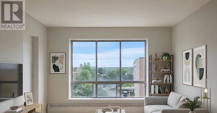 702-1665 Bloor Street E, Mississauga, ON, L4X 1S4